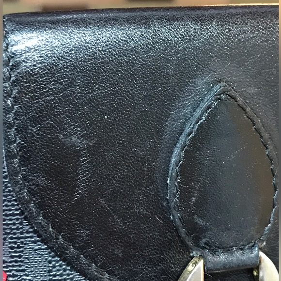 ‼️SOLD‼️DIOR Signature Compact Wallet 😍❤️‍🔥💛 - Picture 15 of 17